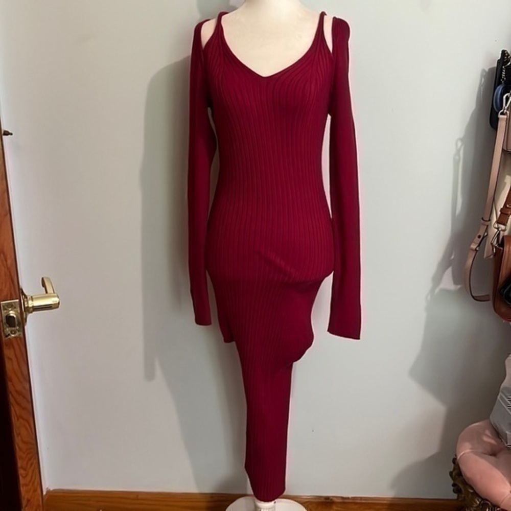 NWT House of Harlow 1960 raspberry long sleeve red dress sculpt knit medium